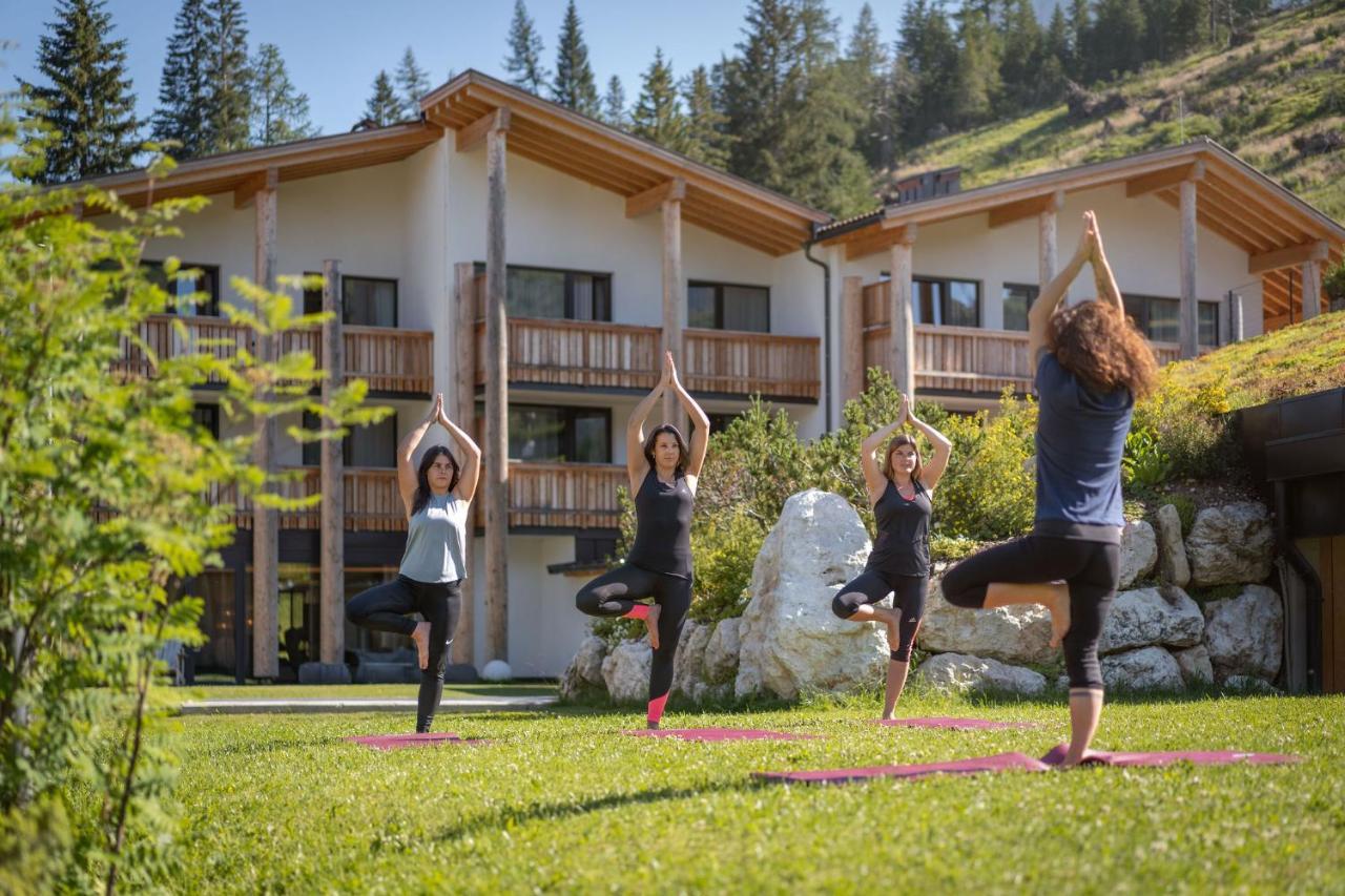 Moseralm Dolomiti Spa Resort Nova Levante Exteriör bild