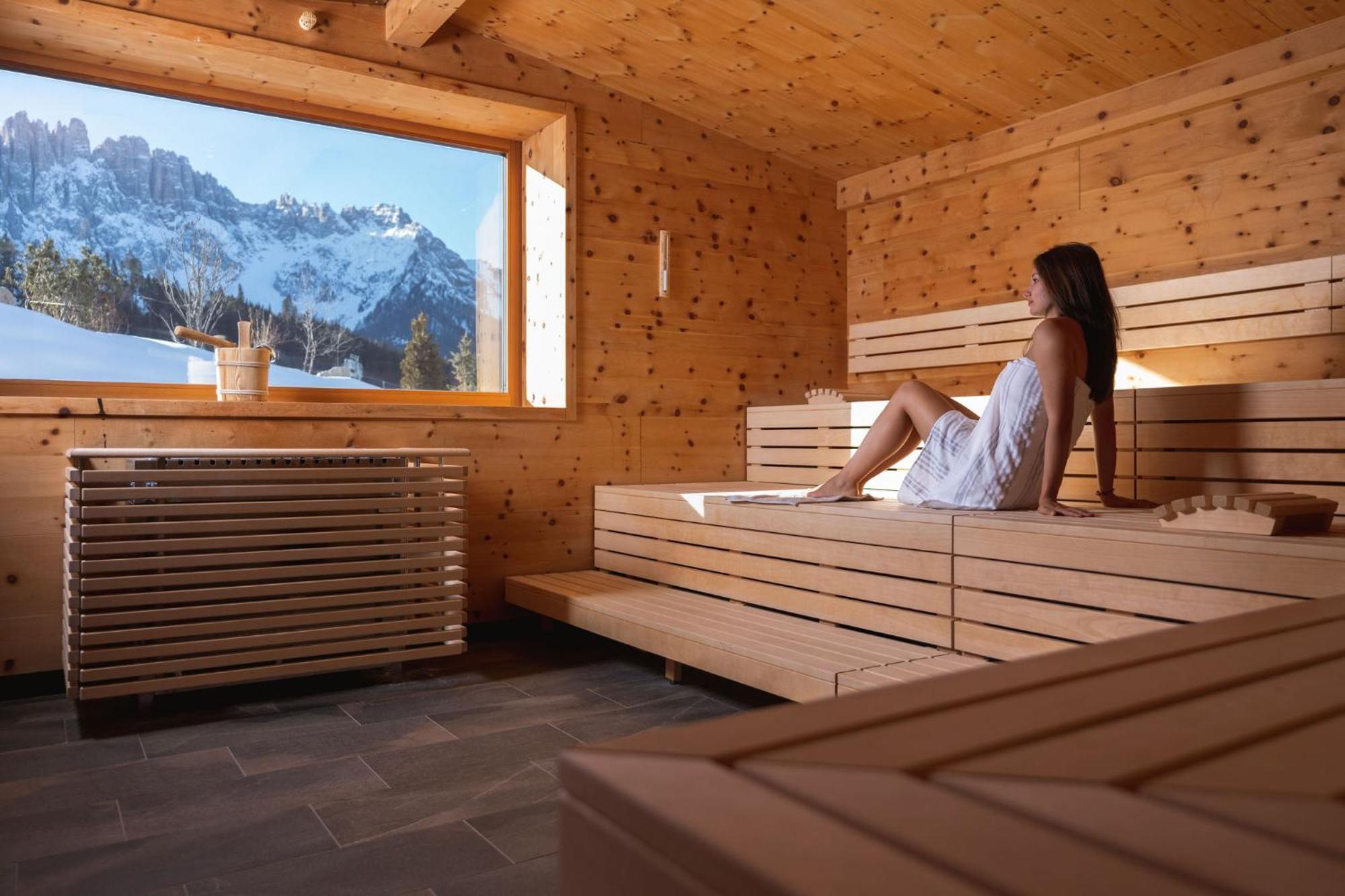 Moseralm Dolomiti Spa Resort Nova Levante Exteriör bild